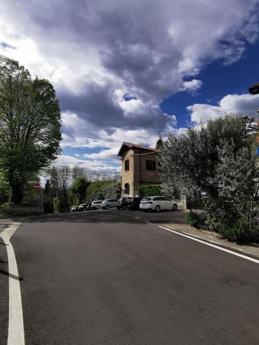 Curt Da Beta - Casa Vacanze Con Giardino, In Corte Del XVIII Secolo Malnate Exterior photo