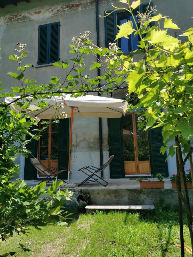 Curt Da Beta - Casa Vacanze Con Giardino, In Corte Del XVIII Secolo Malnate Exterior photo