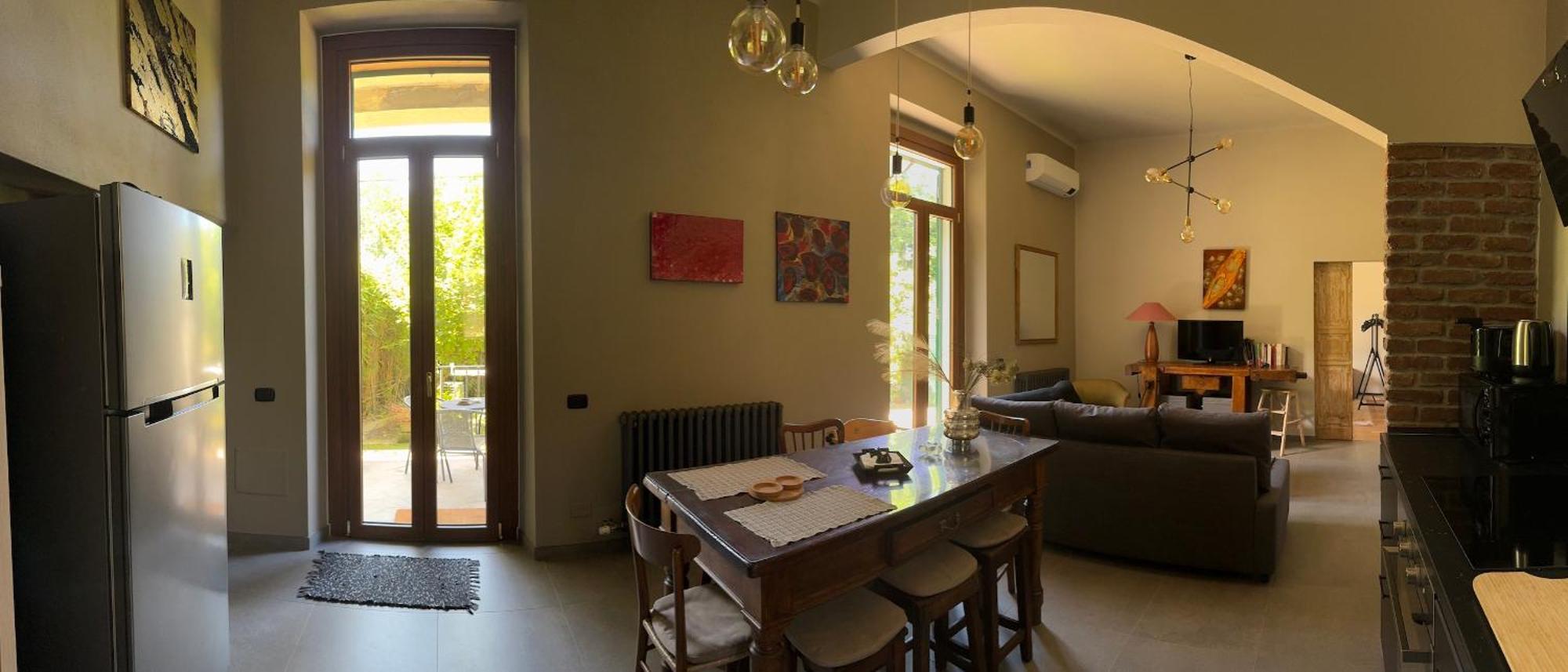 Curt Da Beta - Casa Vacanze Con Giardino, In Corte Del XVIII Secolo Malnate Exterior photo
